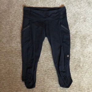 Lululemon Knee Length Leggings